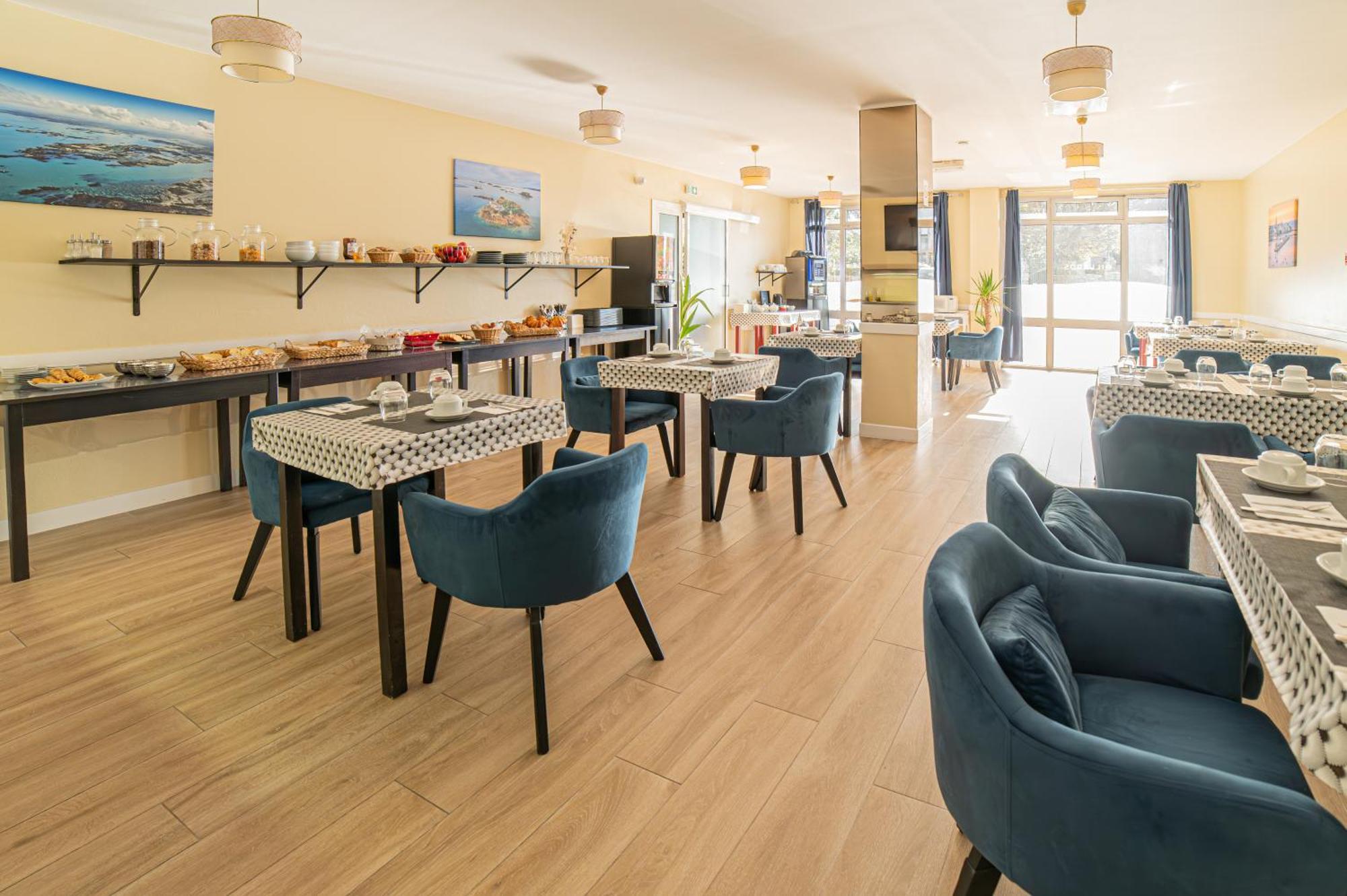 Saint-Pol-de-Léon Hotel De La Mairie מראה חיצוני תמונה